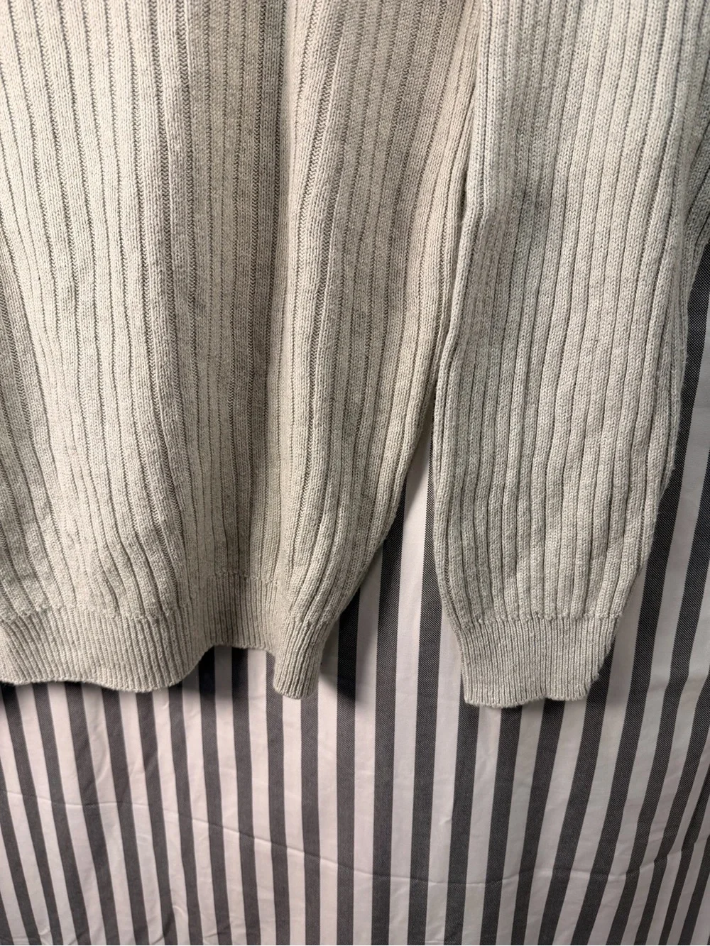 Tommy Bahama Gray Ribbed Knit Mock Neck Sweater Men Size Large Gray Beige L Xl